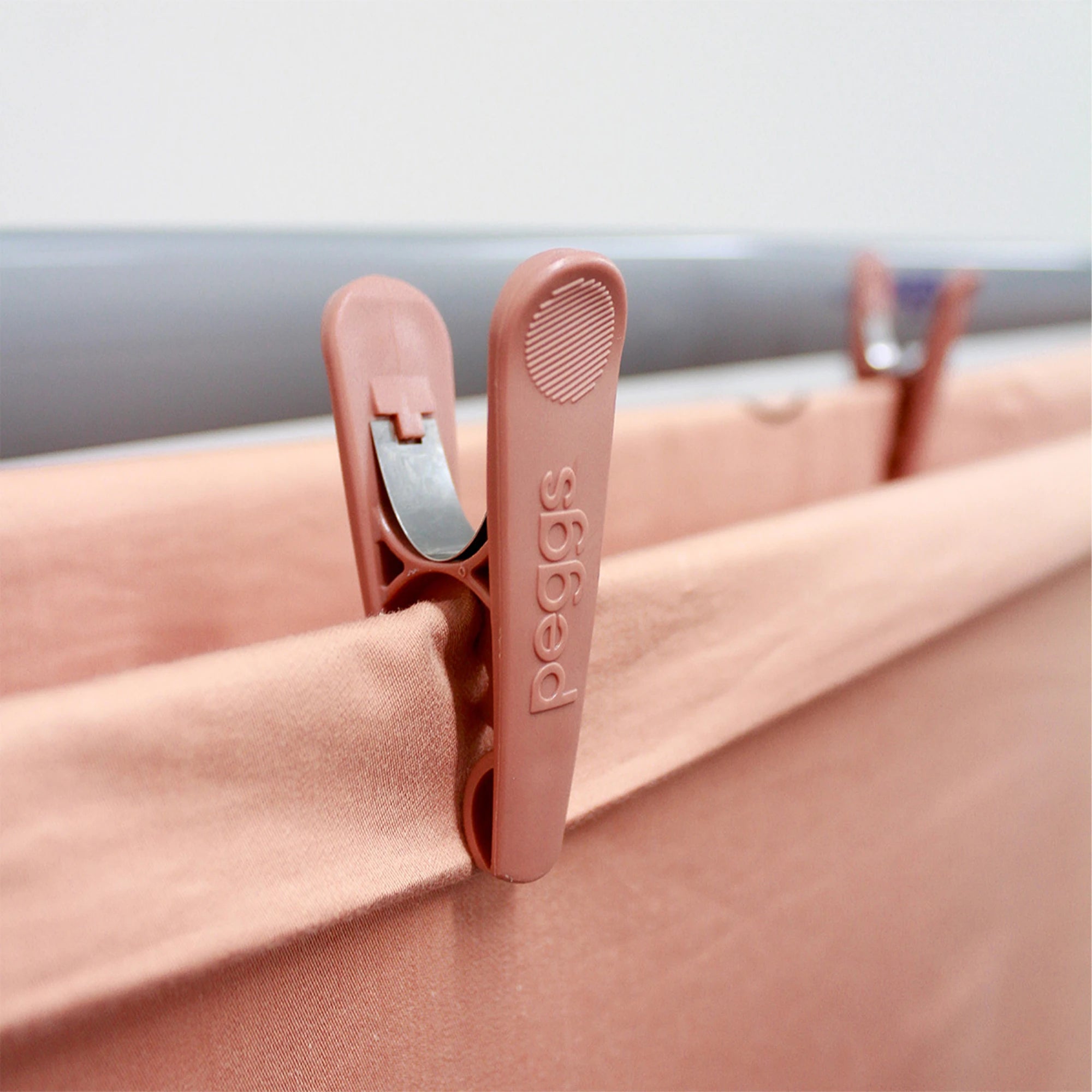 Premium Pegs