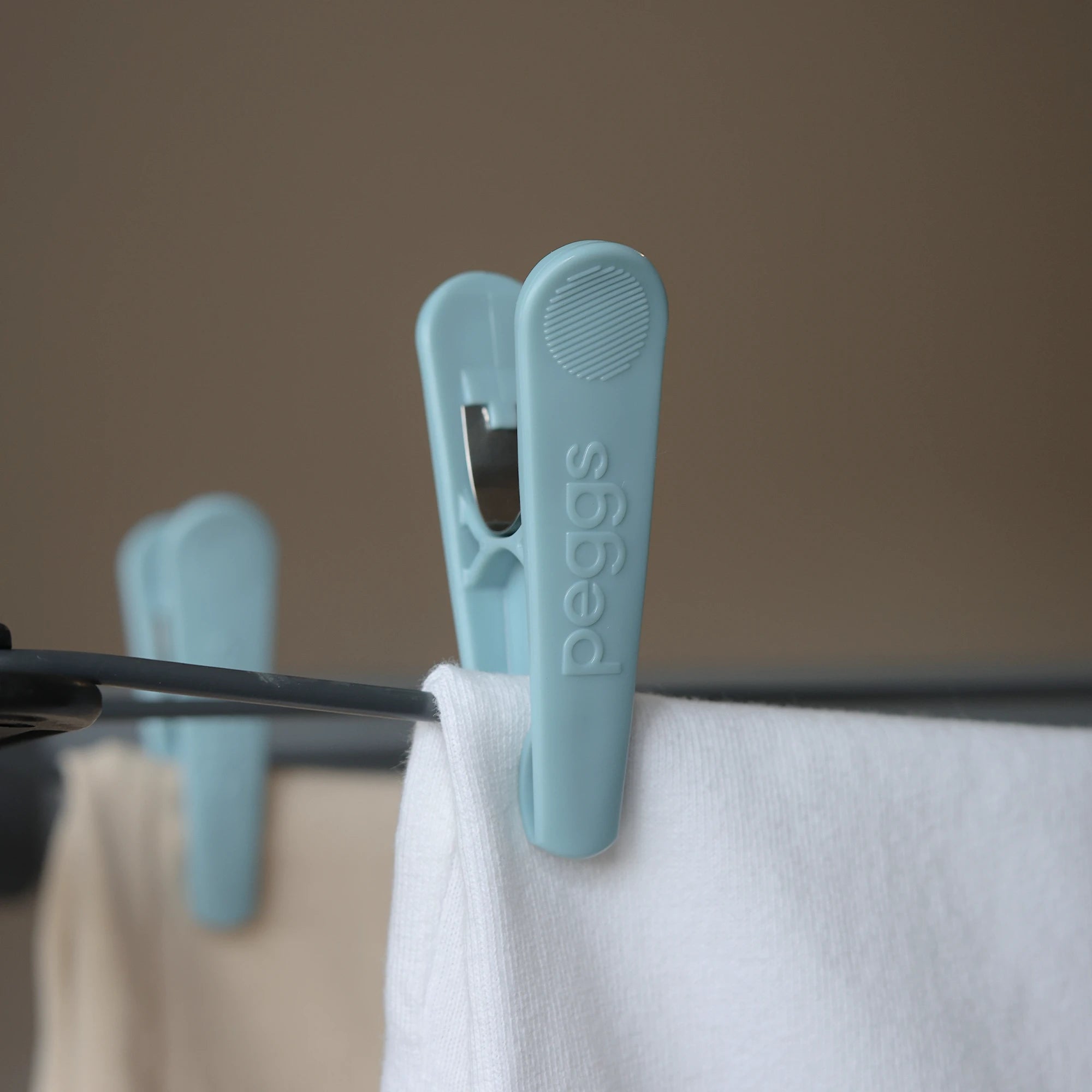 Premium Pegs